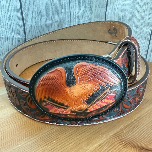 American Eagle Heritage Buckle with Justin Scrollwork Leather Belt Size 42 - Picture 1 of 5